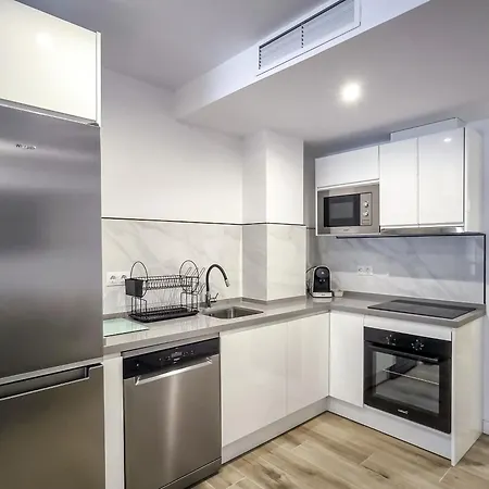 Vitvi - Picasso - 2025 - 1min Playa Apartment Fuengirola