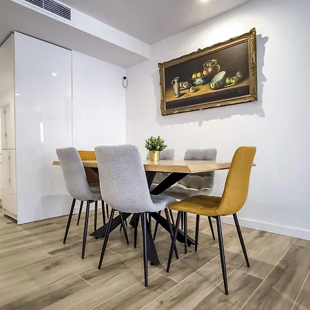 Vitvi - Picasso - 2025 - 1min Playa Apartment Fuengirola